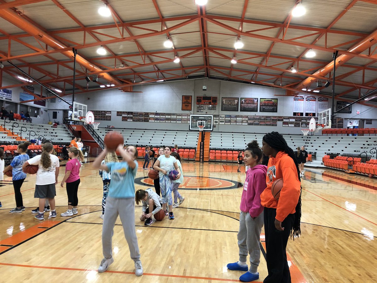 Herrin Lady Tigers Basketball tweet media