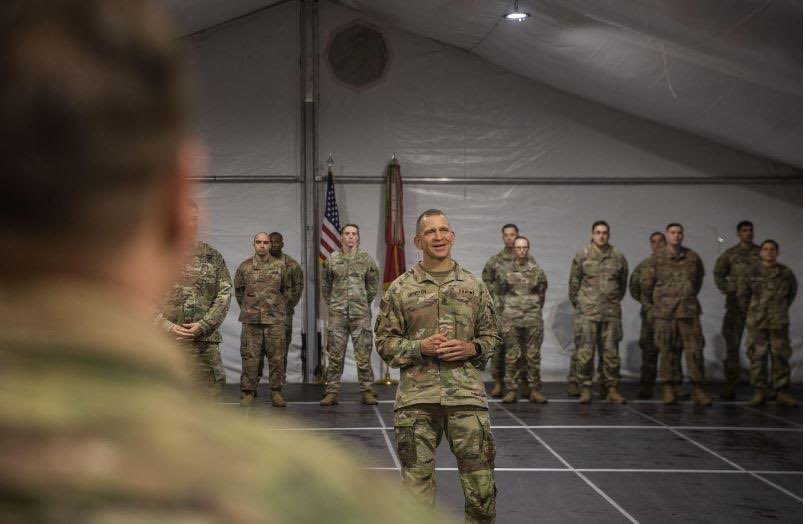 FightingFirst's tweet image. The @ArmyChiefStaff and @USArmySMA visited our forward deployed #BigRedOne Soldiers to recognize them for their hard work, efforts and commitment to our NATO allies. #StrongerTogether #fightingfirst