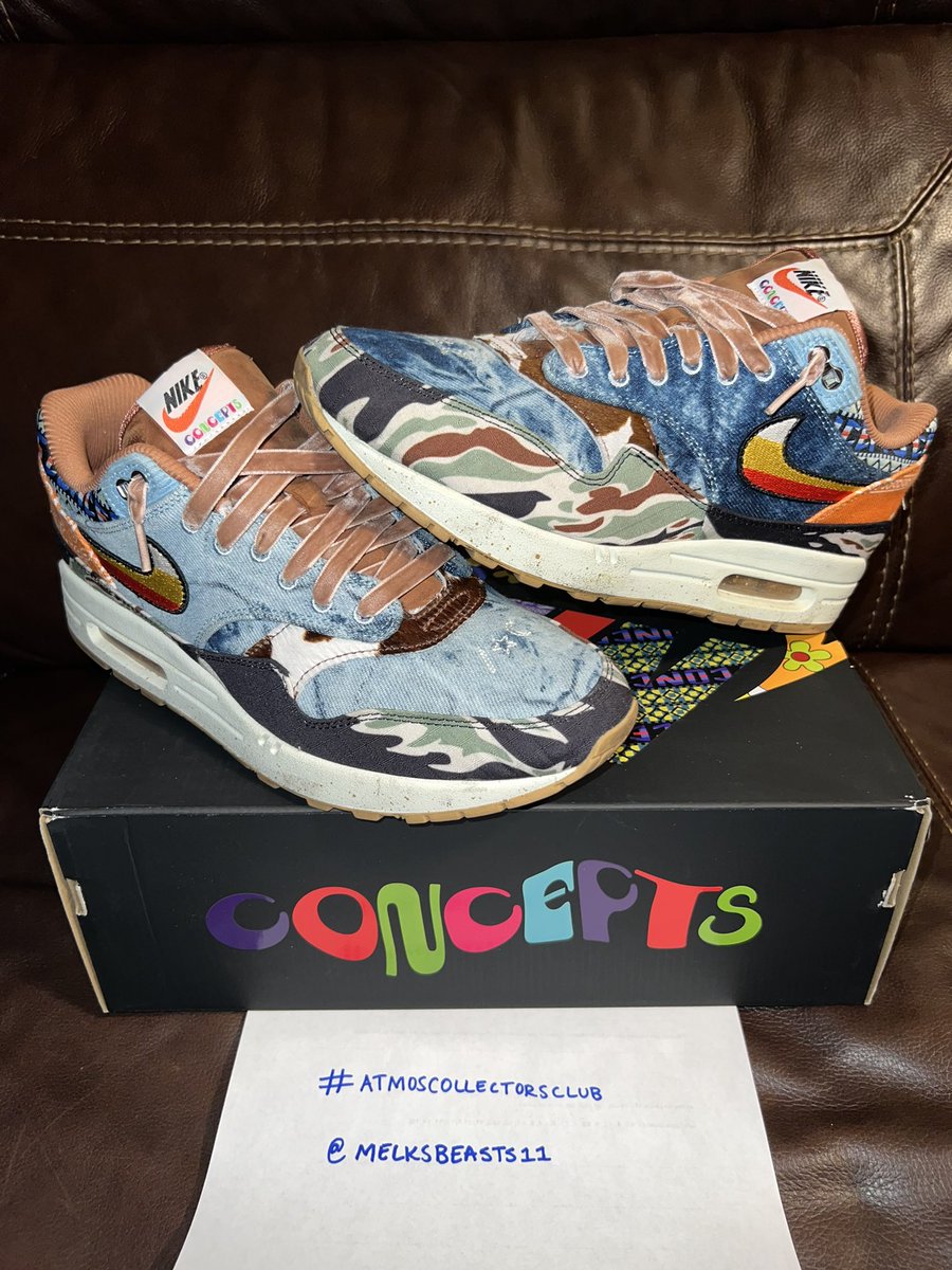 MelksBeasts11's tweet photo. @atmos_usa Size 10
#atmosweb
#atmoscollectorsclub 

Bottom Row:
1)CNCPTS Collab
2)Nike SB Dunk Low
3)Skateboard w/ Wheels On It
4)Extra Laces https://t.co/O55tACzqEg