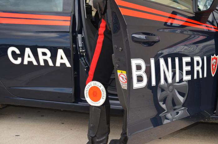 ** Arrestato dai carabinieri #Latitante serbo 31enne con condanne per furti e rapine ** anteprima24.it/avellino/latit…
#Avellino #Caserta #SantaMariaCapuaVetere #Avellino #Caserta #CronacaAvellino #CronacaCaserta #PrimoPianoAvellino #PrimoPianoCaserta #anteprima24