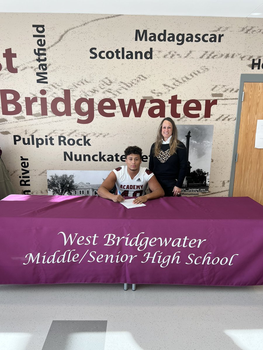 ___seancarter's tweet photo. I am excited to announce my commitment to Milford Academy. I'd like to thank friends and family as-well as the coaches. @WbCoachKogler @MilfordPrep https://t.co/tACeChNLqb
