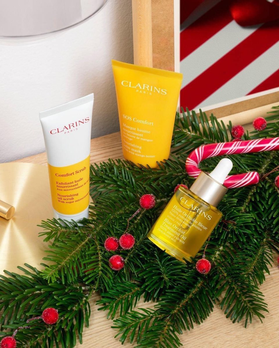 Now is the perfect time to care of YOU ❤️ Add  a  thirst-quenching mask &amp; oil to your routine to hydrate the skin.  extra radiance is guaranteed!

Beautiful  Clarins  gifts &amp; vouchers available <a href="/Anne/">Anne</a> Roberts - where else!

#beautysalonwirral  #beautyinoxton #clarinsgoldsalon