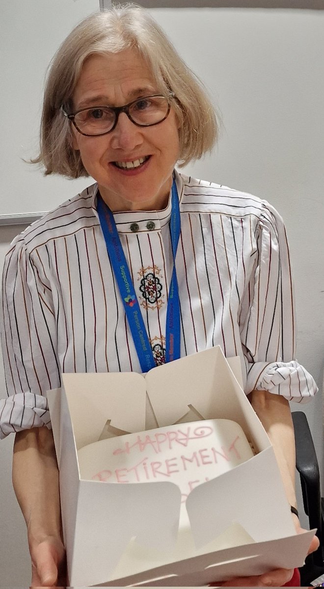 sunbeamsJACA's tweet photo. @NHSForthValley former &amp; present colleagues joined in wishing the best on Dr Isabel Scougal's special day 🎊🎉💐 https://t.co/pNJSAQZFBM