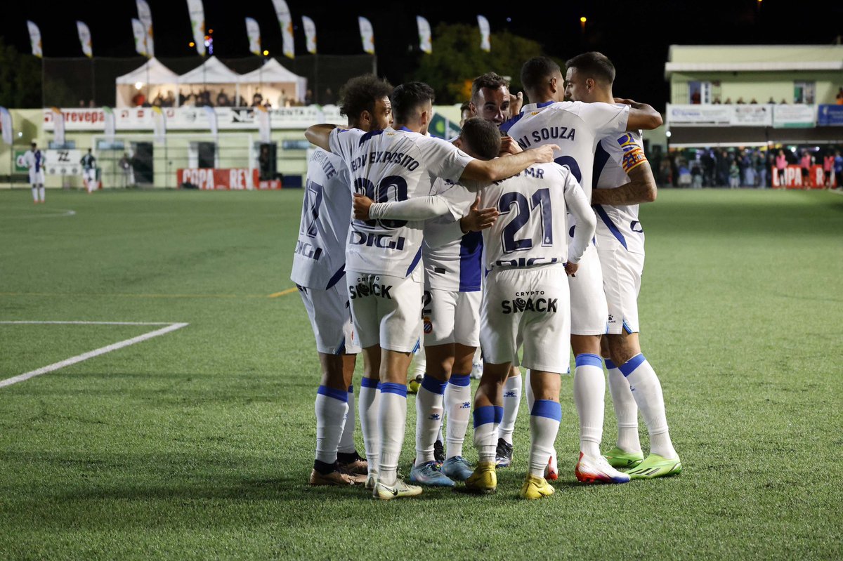 Óscar Gil tweet media