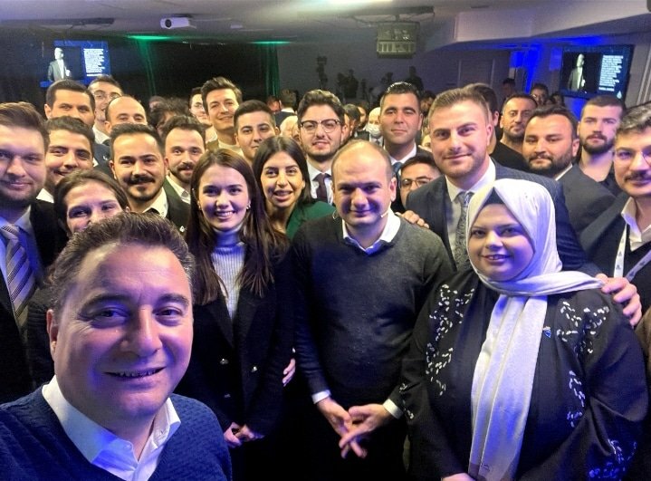 YakupCoskun44's tweet photo. Gençlik eylem planımız dan geriye kalan hatıra.🌱💧

#gençliğindevası 
@devapartisi
@alibabacan
@gencdevamalatya https://t.co/unIFPqe03K