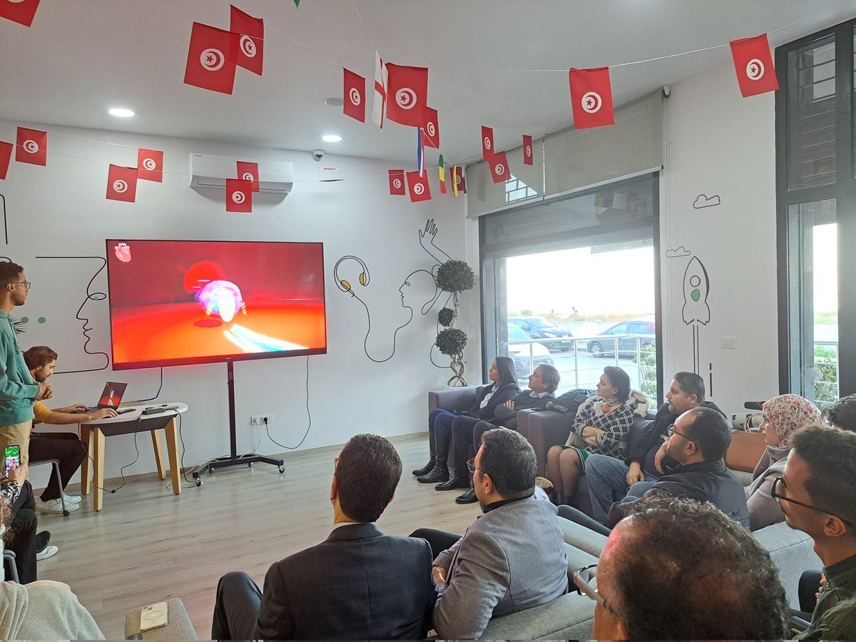 MariemTURKY's tweet photo. #OrangeDigitalCenter 🇹🇳organise le Demo Day de la cohorte de formation en production de Jeux Vidéo 3D #3DGameX en partenariat avec #Netinfo
#Gaming #entreprenariat #ODC
@OrangeTN_Plus https://t.co/zbjlGO1sb5