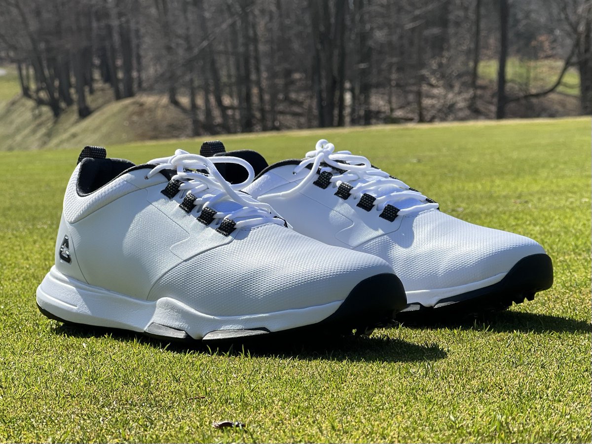 PGAPappas's tweet image. DAY 11: PGAPappas 12 Days of Christmas Golf Giveaway

🎁 TravisMathew and Cuater FULL 7-Piece Outfit (choose ANYTHING: travismathew.com) 3 Winners #JingleBAM

To enter:
🎄 Retweet
🎄 Follow @PGAPappas, @TRAVISMATHEW, &amp;amp; @Cuater 

#ReleaseTheKringle! pgapappas.blogspot.com/2022/12/travis…