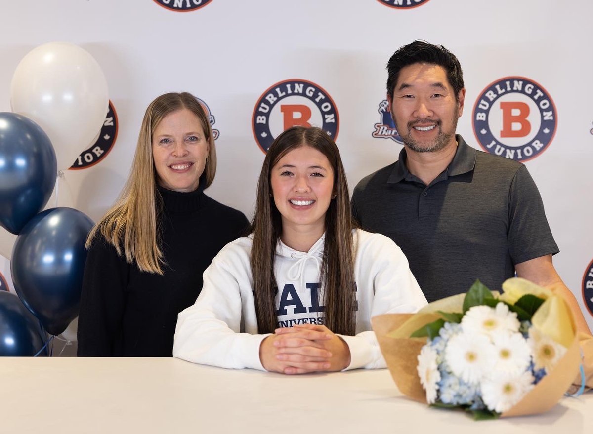 jrcudas's tweet photo. We can now celebrate #2 Abby Thibodeau and #93 @AveryMuhn for signing their Official Acceptance this past week to Cornell and Yale!

Congratulations to them and Julia Stephen!

#CudaNation #GoCudas #AlwaysACuda #Yale #Bulldogs #cornell #NCAA #signed #hockey #U22Elite @bghc_news https://t.co/xByOs4Dubq