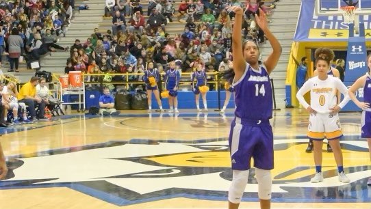 AsburyEagles's tweet photo. #TeamAU Chick-Fil-A Athletes ‼️ @chickfila 

John Shoulders l Senior, Business Administration major from Munfordville, Ky. @asburyhoops 

Cheyenne Fullwood l Senior, Exercise Science major from Lexington, Ky. @asburywomensbasketball 

Full Story 📰 https://t.co/5TzPUlH4bI https://t.co/8bU2ysjiw1