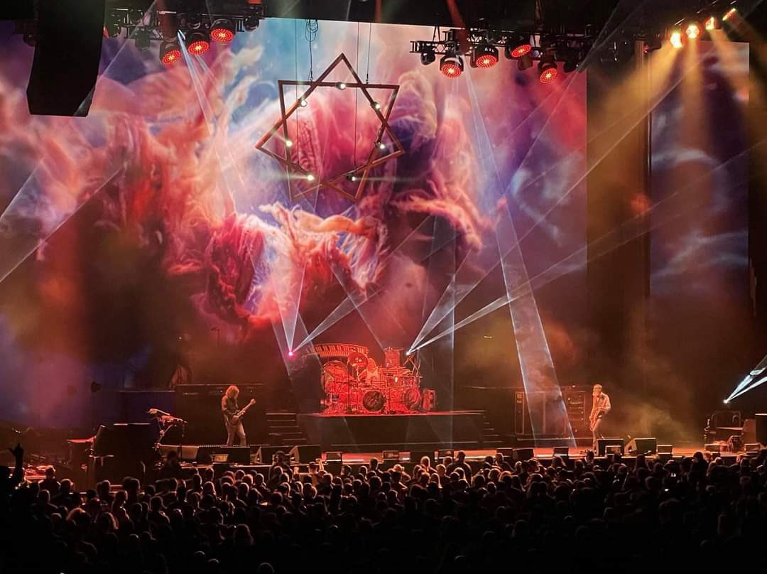DominicHailsto1's tweet photo. Tool live. Visuals by me. #tool #toollive #dominichailstone https://t.co/KNLdMBSfiU