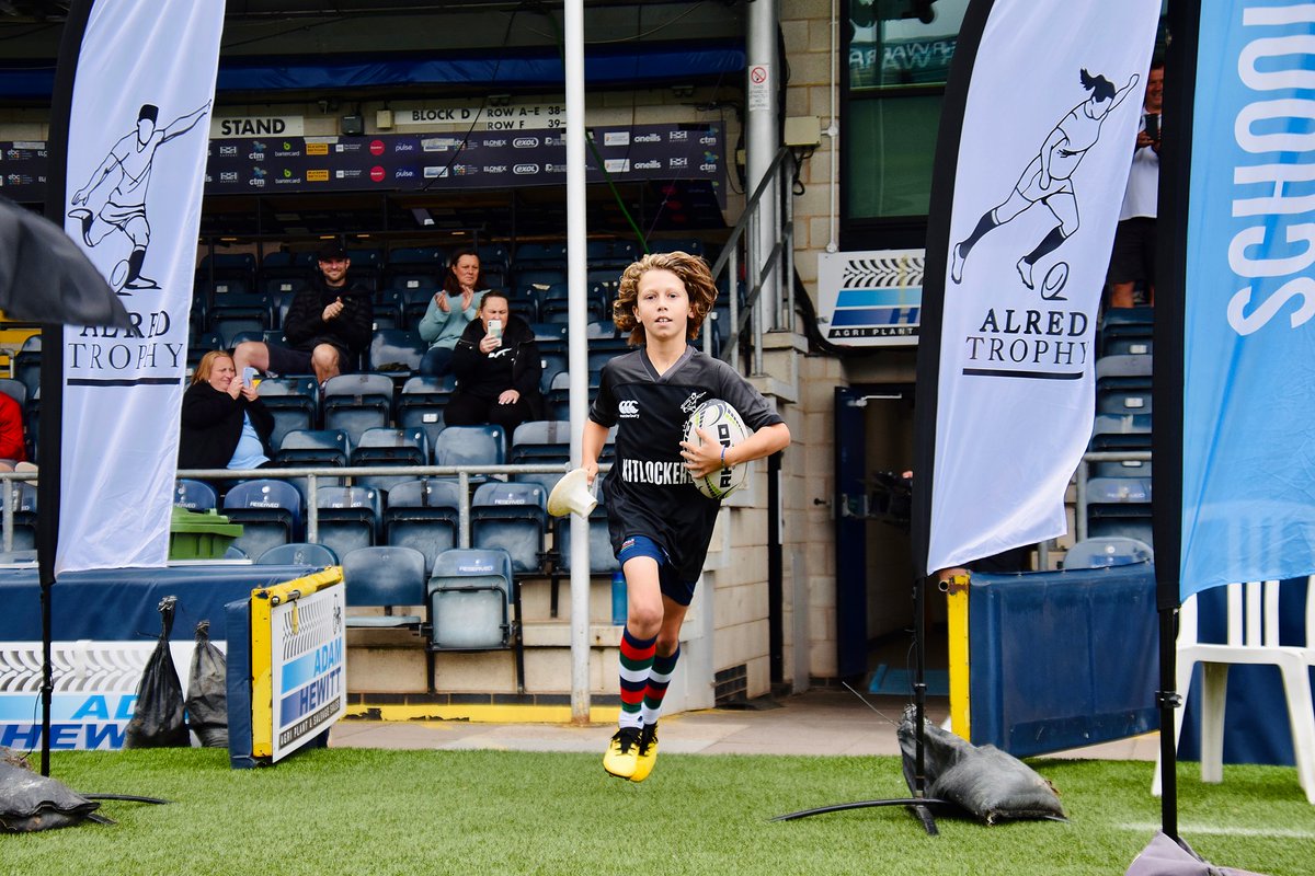 Nothing like the feeling of running out in front of your parents before the Alred Trophy Comps SIGN UP FOR 2023 NOW 📆 July 16th  📍Worcester Warriors Sixways Stadium. Created by legendary kicking guru @alreddave ⁣🙌⁣ Boys and Girls competitions on sale now. 👊