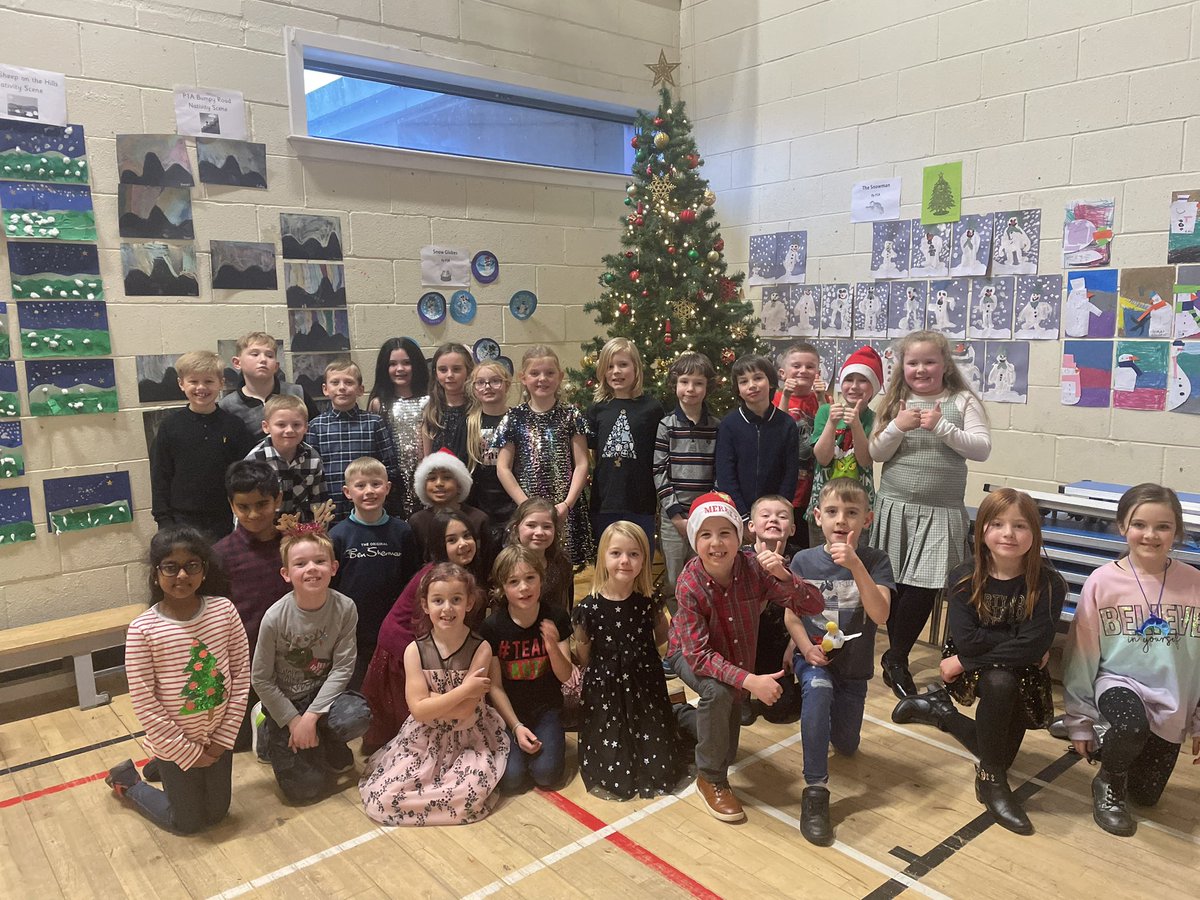 missm0rgan11's tweet photo. P4A had so much fun at their Christmas party this afternoon. We had lots of laughs and enjoyed dancing with our friends! It was great to see everyone looking so festive!✨🎅🏼 https://t.co/RV82S9cHPd