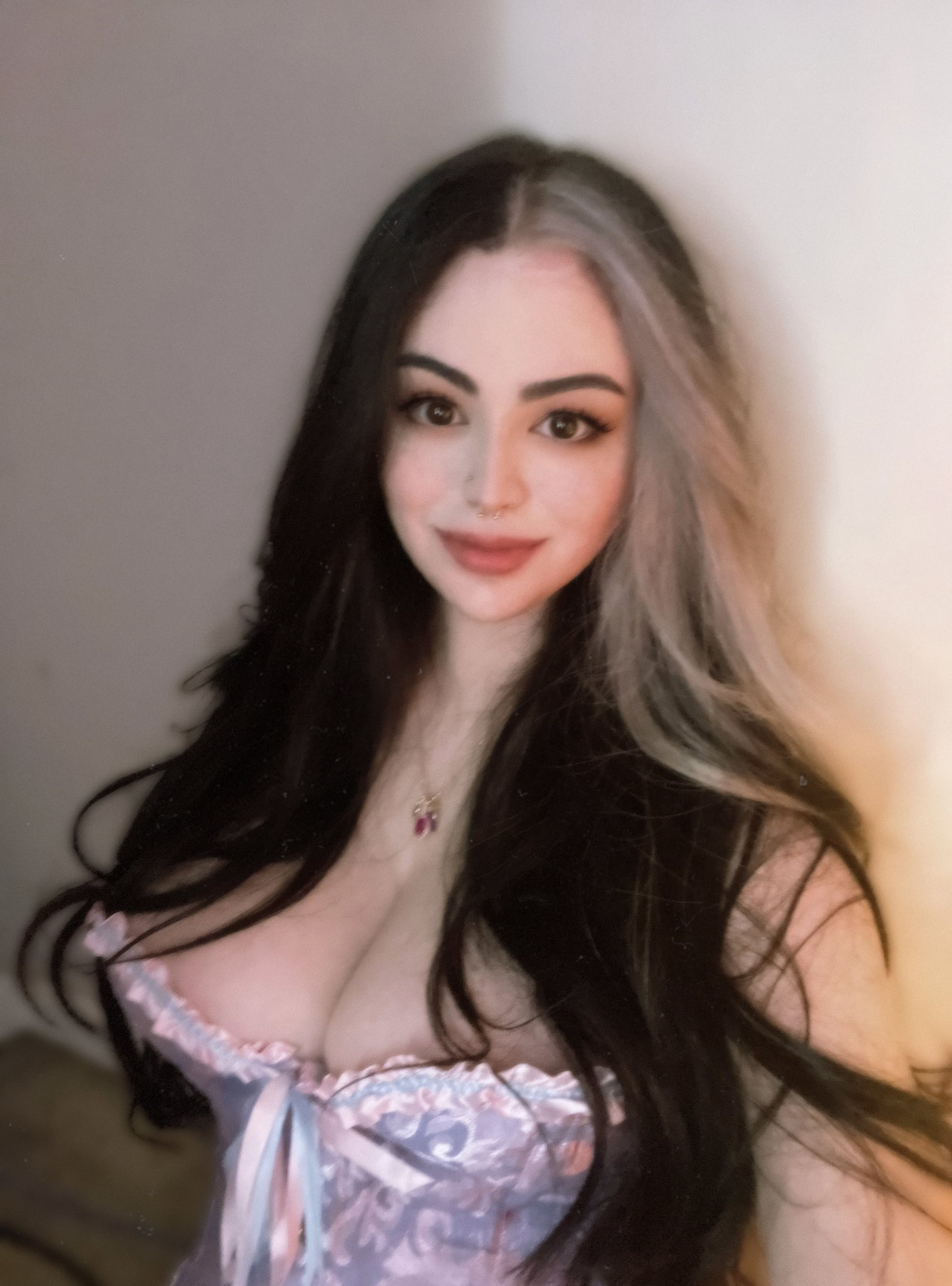 Ciarra on Twitter: "pay attention to me https://t.co/jxwlOoiO6h" / Twitter