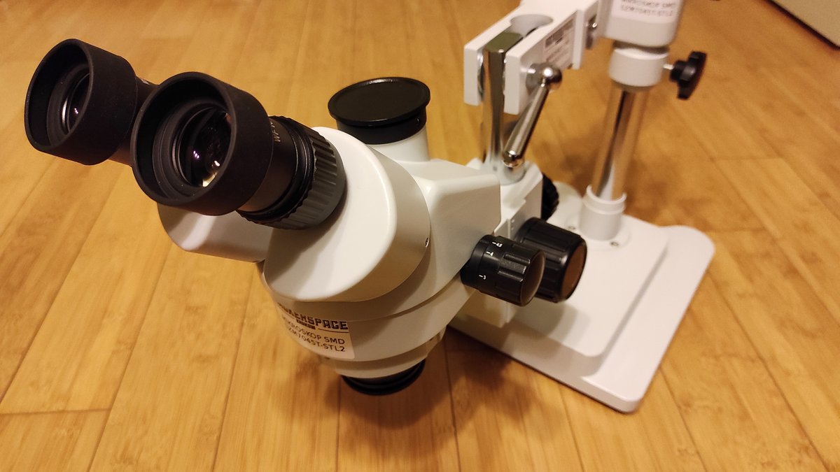 Czasami uda się trochę uciułać i wtedy kupujemy zabawki. 
Tym razem mikroskop stereoskopowy - docelowo do elektroniki. 
Sprzęt będzie służył wszystkim odwiedzającym!
Jeśli macie ochotę nas wesprzeć:
Konto: 18 1160 2202 0000 0002 2988 9025
Tytuł: Darowizna na cele statutowe