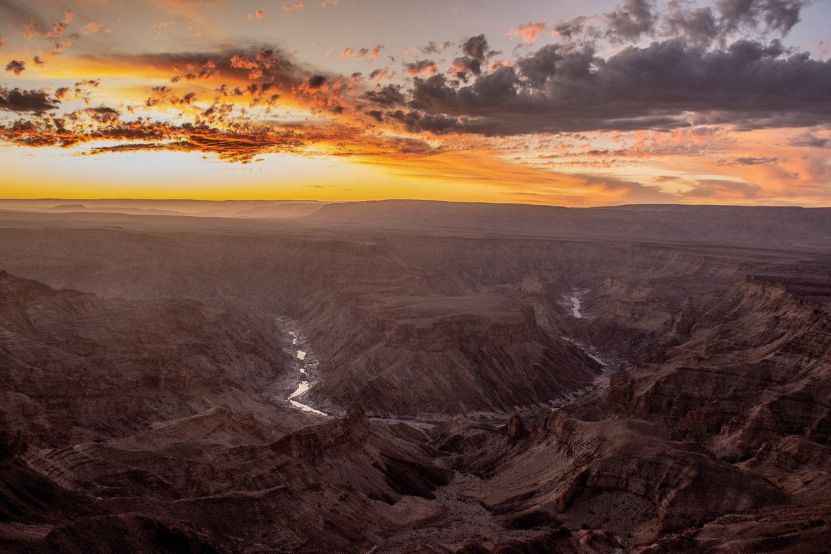 Sunset at Fish River Canyon, Namibia. #offthebeatentrack #travellingdays #throughmylens #snappingtheworld #photooftheday #Namibia #travel #traveltribe #travelphotography #nikonphotography <a href="/ThePhotoHour/">#ThePhotoHour</a> <a href="/StormHour/">#StormHour</a>