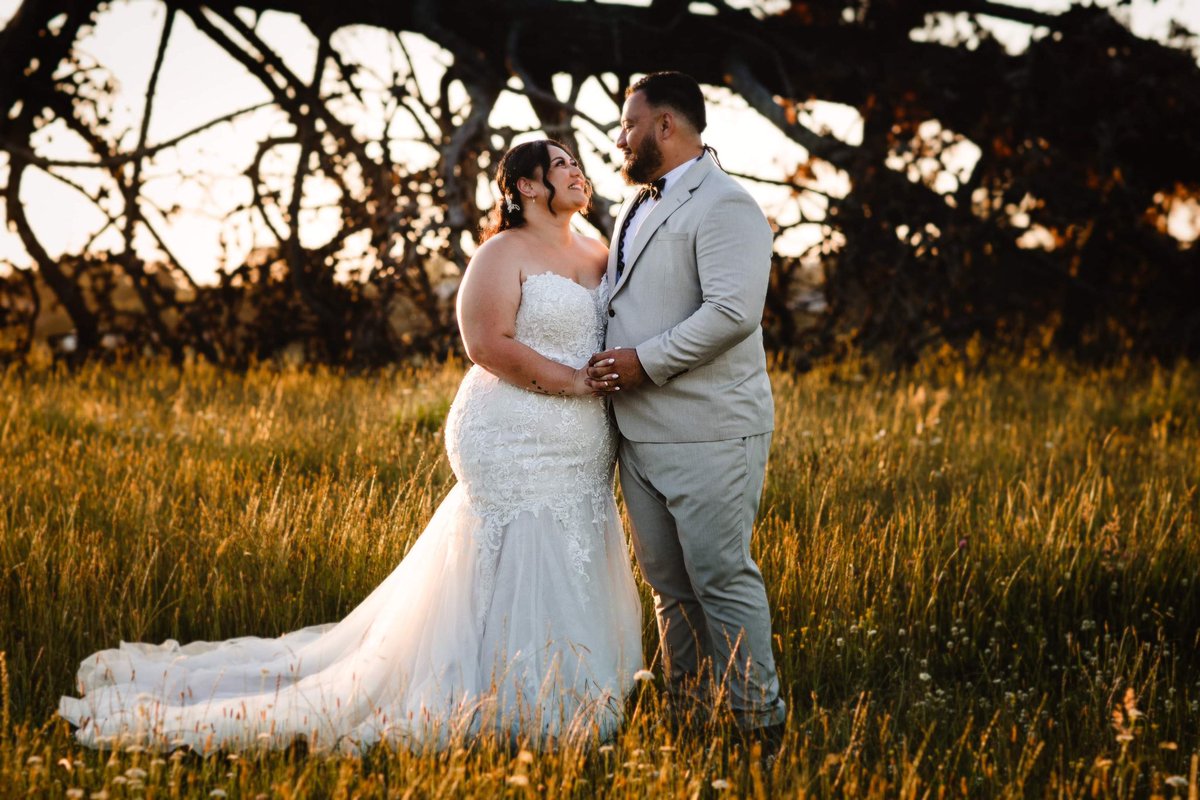 groovyfos's tweet image. Marrying my bestfriend in front of our beautiful family &amp;amp; friends, &amp;amp; celebrating with them, was easily the BEST day of my life. It was magical, a real life romantic movie right before my eyes, my favourite love story. We did THAT baby 😭🤍💍 #TheHunts685 20.12.22