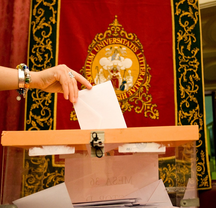 unisevilla's tweet photo. 🔴El #ClaustroUS ha aprobado con un respaldo del 83,43% de los votos emitidos el Informe de Gobierno del Rector correspondiente al año 2022. La participación ha sido del 71,72%

[+] https://t.co/RdKMeOio6W