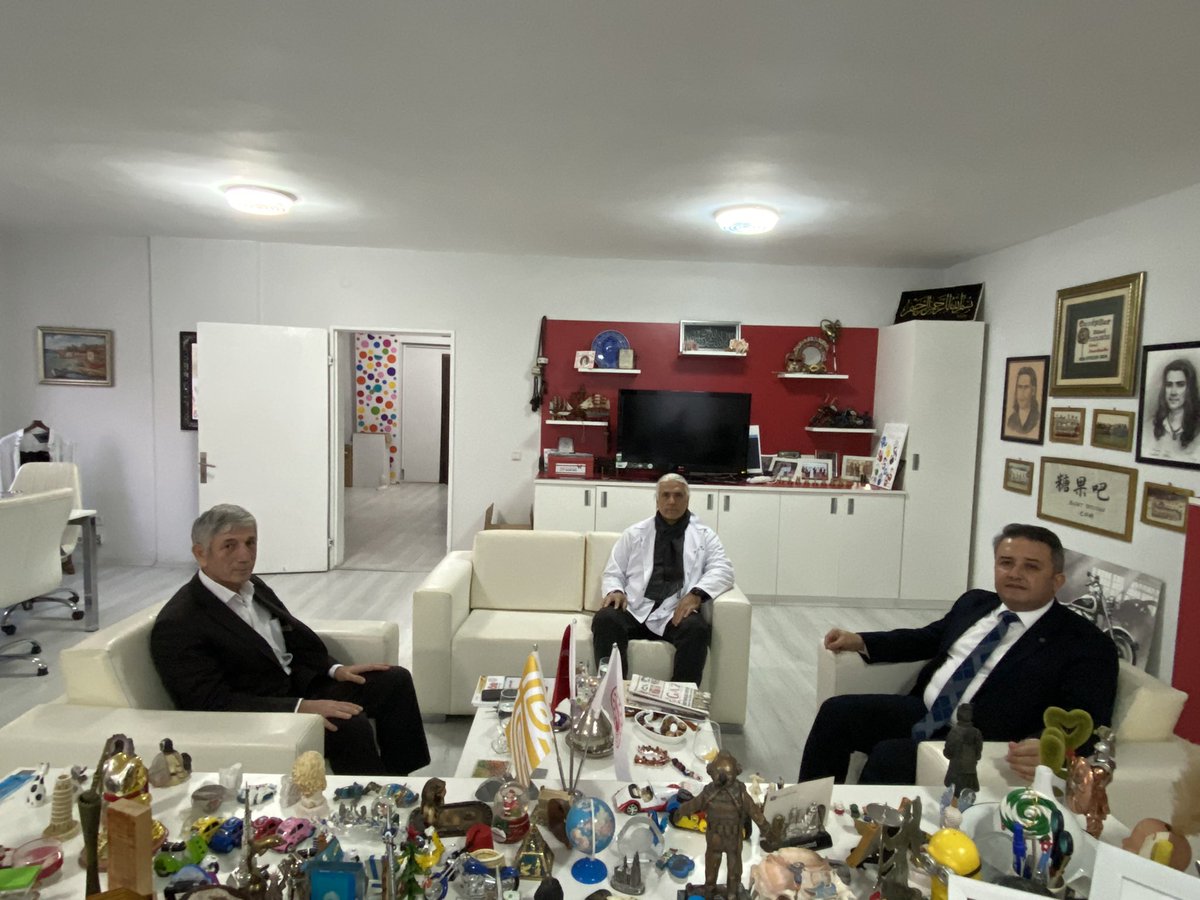 İl Yönetim Kurulu Üyemiz Bülent Tatlısöz’ü Beylikdüzü’ndeki işyerinde ziyaret ettik.