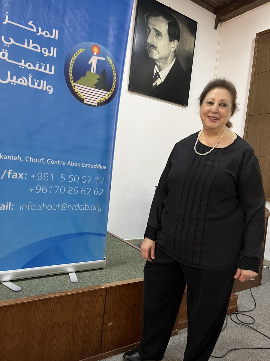 DaouRabiaa's tweet photo. (Art therapy )الدورة التي أقمتها اليوم في مركز بلدية جديدة الشوف في بقعاتا لمعلمات مركز التنمية والتأهيل ( الفرع التأهيلي وفرع الصعوبات والمعالجات)تضمنت الدورة  نشاطات تهدف إلى التعبير عن المشاعر  الداخلية بطريقة فنية وخلاقة . هذه النشاطات تخفف من الضغوطات https://t.co/5PplmcyNOL