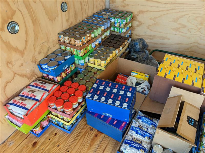 UHMFoundation's tweet photo. The 2022 Partner Up for Plates Drive was a huge success! In total, we collected 3400 pounds of food for the Cleveland Food Bank and raised $10,000 for Feeding Tampa Bay. Thank you to everyone who participated in this year's Partner Up for Plates drive, we appreciate all you do! https://t.co/FoKVUvyINo