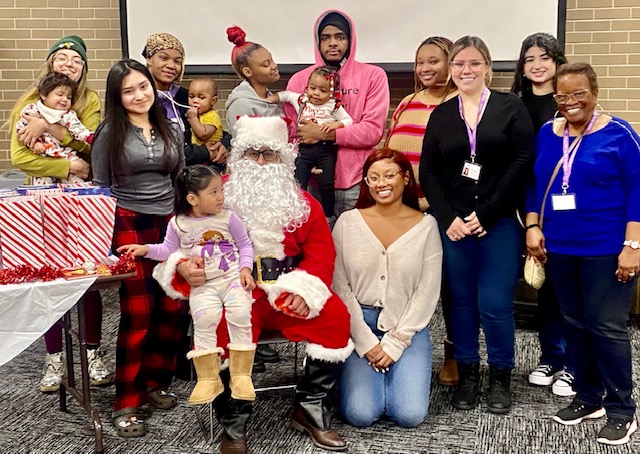 Options_Youth's tweet photo. Best wishes for the holidays from all the staff and participants @Options_Youth. https://t.co/oz0KDs7yfj https://t.co/LiQOfe4fnA