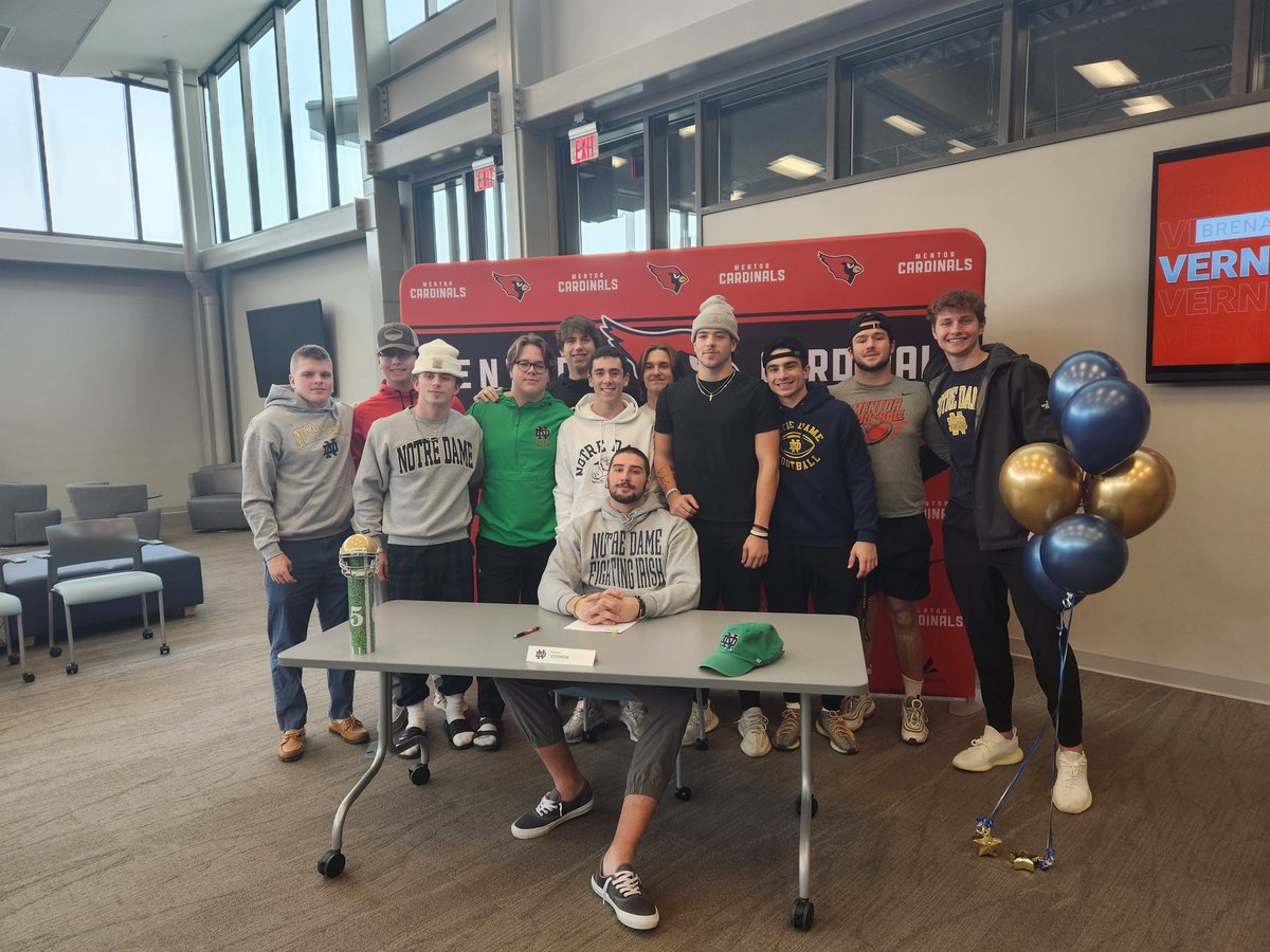 Congratulations Brenan! Signing his NLI to <a href="/NDFootball/">Notre Dame Football</a> #onceacard #thestandard <a href="/MentorRedline/">Mentor Football</a> <a href="/mentorschools/">Mentor Schools</a> <a href="/MentorHigh/">Mentor High School</a>