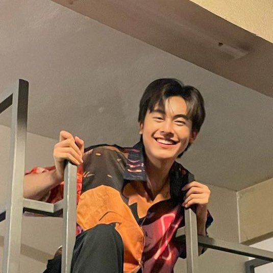 giddydump's tweet photo. รูปนี้น่าจะสมัยมายเทมโป้มะ กรสมัยเซกินี่มัน ตัวพ่อของโรงเรียนปะ https://t.co/1cbLr05qAg
