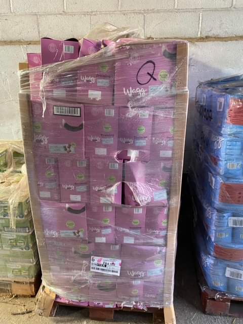 We would like to say a  massive massive thankyou to Wagg Dog Foods  via Gill Mckenna for the pallet of dog food, and the pallet of treats we received today!
We were on our last bag of dried food so this is a massive help! 
And the treats are Blind Billy's absolute favourites