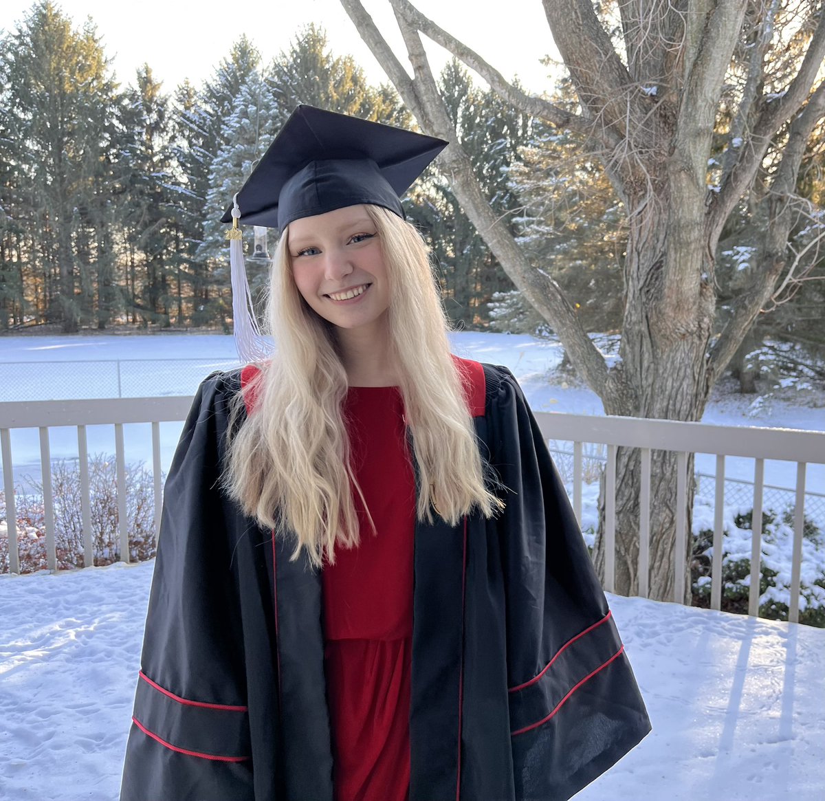 rs made it hard but actually graduated omg