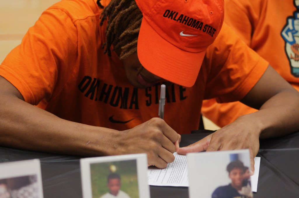 Coach Gray tweet media