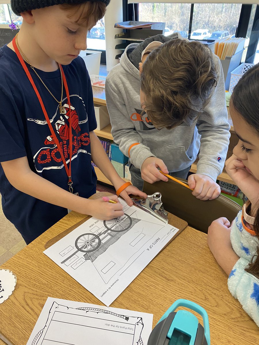 Kim Lynch tweet media