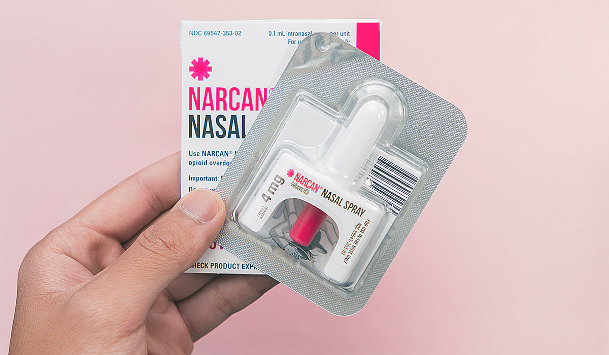 yourdailylocal's tweet photo. WARREN, Pa. – Forest Warren Human Services, Deerfield Behavioral Health, and Family Services of Warren County will be hosting a Narcan distribution on Wednesday, Dec. 28, from noon – 5 p.m. at the Jefferson DeFrees Family Center Wetmore Room. https://t.co/NRwkMy7B0I https://t.co/CqDVr673FH