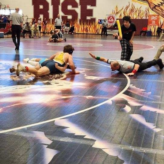 CCPSCCHS's tweet photo. More pictures of the Blue Devils in action at the Rock Ridge Invitational. #BDP #BetterEveryDay #DevilStyle https://t.co/JoaRHqRHHn