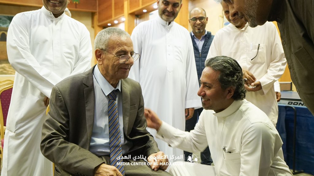 ALHADA_CLUB's tweet photo. 🤸‍♂️| يعود إلى تاروت محملا بالذكريات (1)

💜💖🤍

#نادي_الهدى | #جزيرة_تاروت https://t.co/2syWoywABB