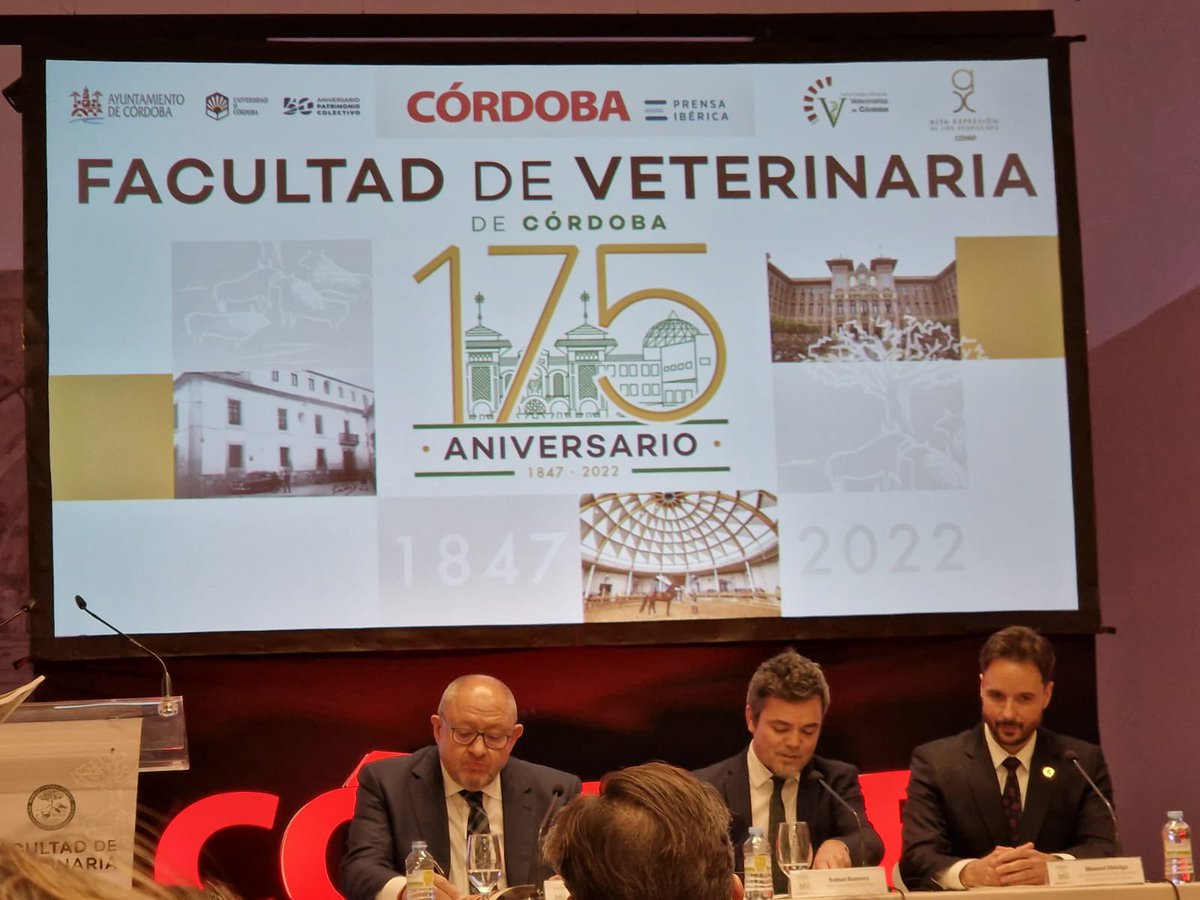 🗣Presentación de la monografía número especial editada por el Diario @cordoba para el 175 aniversario de la Facultad de Veterinaria de la @Univcordoba  
Asiste el Rector @ManoloTorralbo_ y nuestro Decano @manolohidalg0