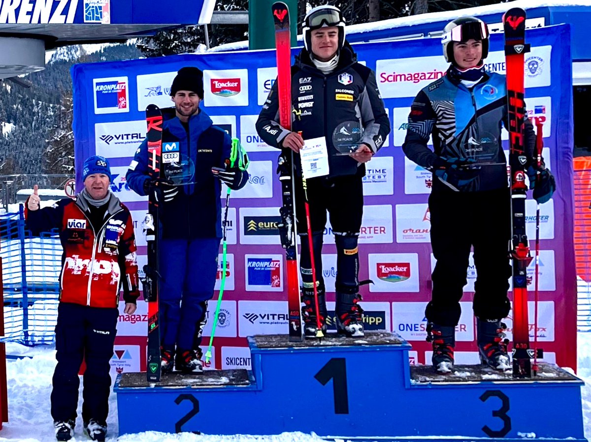 GermanSagasSki's tweet photo. Nice way to face the Christmas break! We will continue pushing and trying to get as far as possible! @rossignol_1907 @RFEDInv https://t.co/LnmUmEfAtF