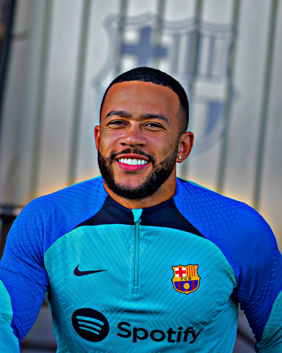 photoeditfut's tweet photo. @FCBarcelona @Memphis https://t.co/ZOGAyFmmXp