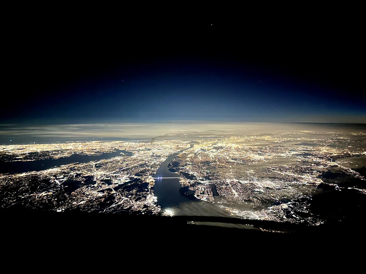 Airbus Pilot tweet media