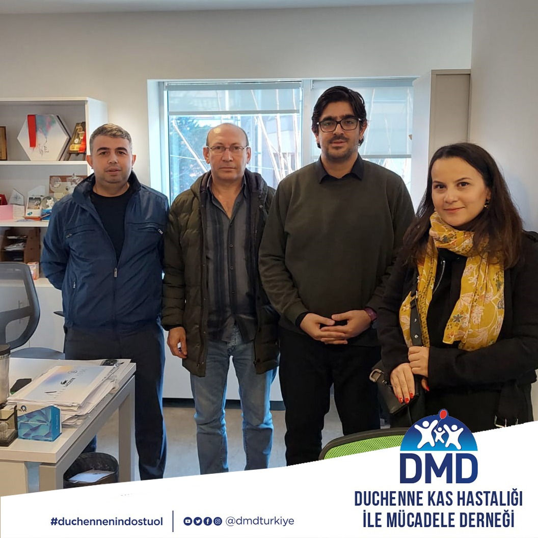 DMDTurkiye's tweet photo. Sevgili ailelerimiz,
Üsküdar Ünv Moleküler Biyoloji ve Genetik bilim insanı Dr Öğr. Üyesi  Sayın Cihan Taştan ile bir toplantımız oldu kendisi DMD için genetik bir çalışmanın eşiğinde olduğunu bizlerle paylaştı. Bizleri ağırlandığı için kendisine çok teşekkür ederiz. https://t.co/8fmQBbAggN