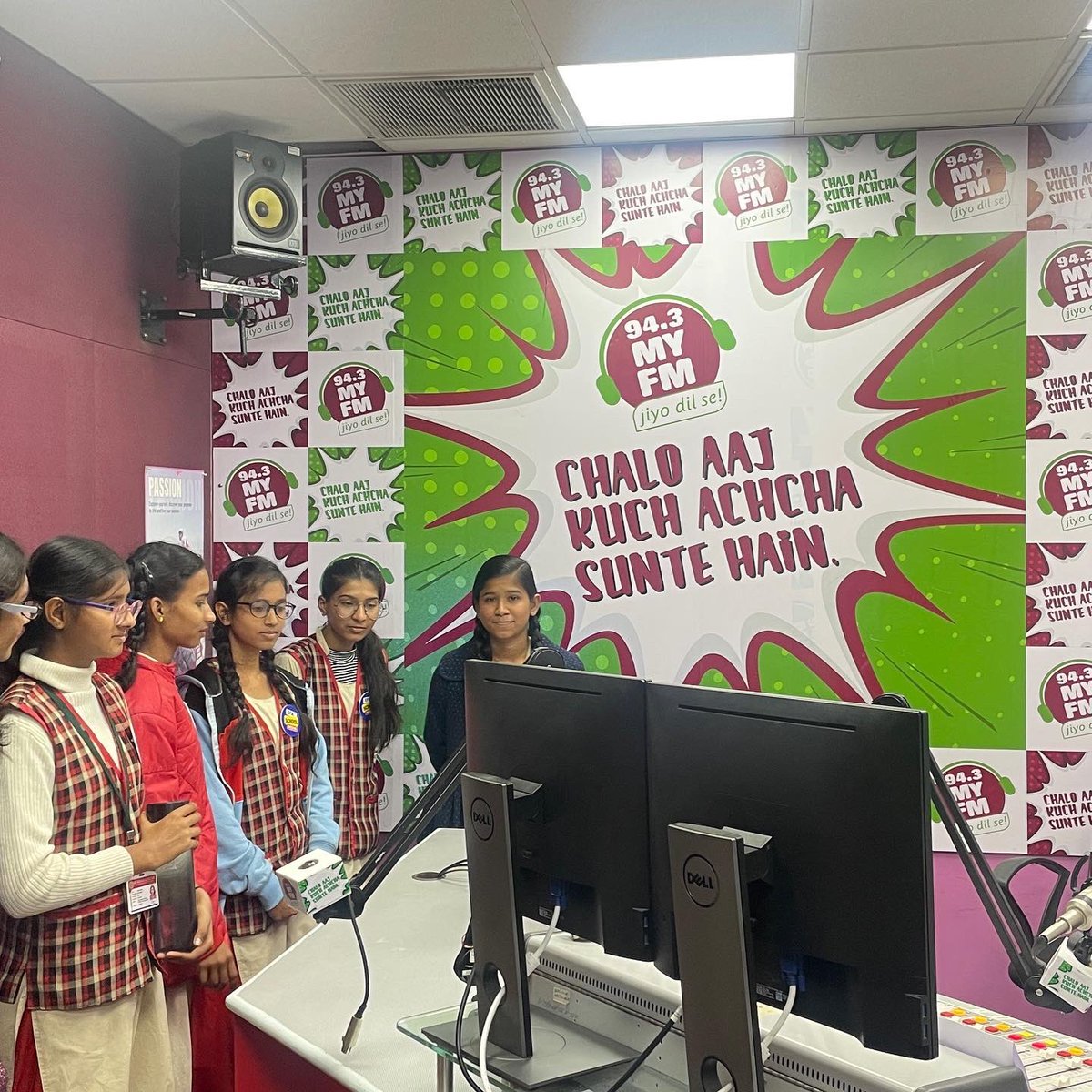 Extrachildhood's tweet photo. Happiness served ! 
Today the young RJs of ExtraChildhood met the real RJ of @myfmindia Miss @rj_sakshii . 
They have visited MyFM studio and be a part of campaign related to Traffic Safety.

Looking forward for more sessions with you RJ Sakshi https://t.co/BkmUwlNPEp