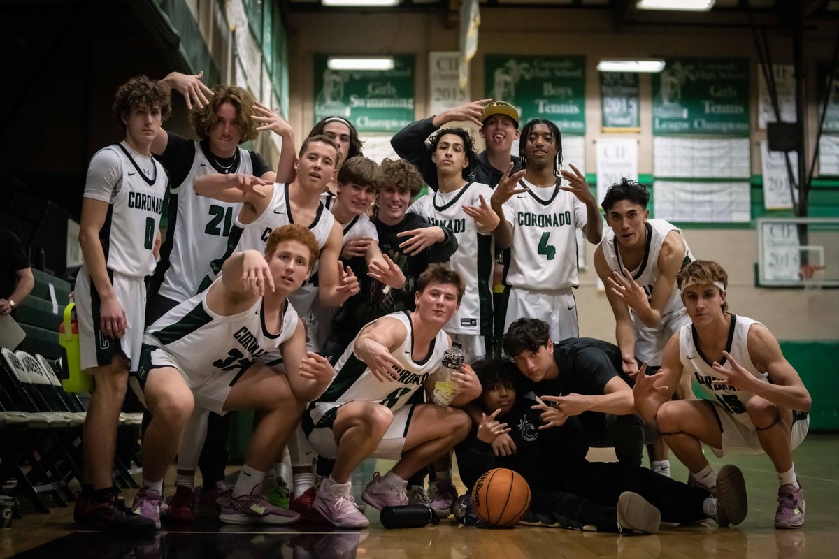 Anthony Ott tweet media