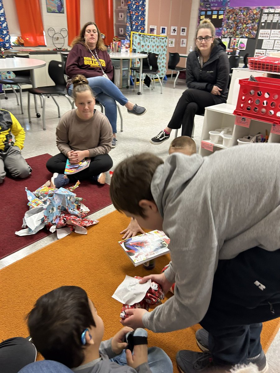 Stephanie Weller tweet media