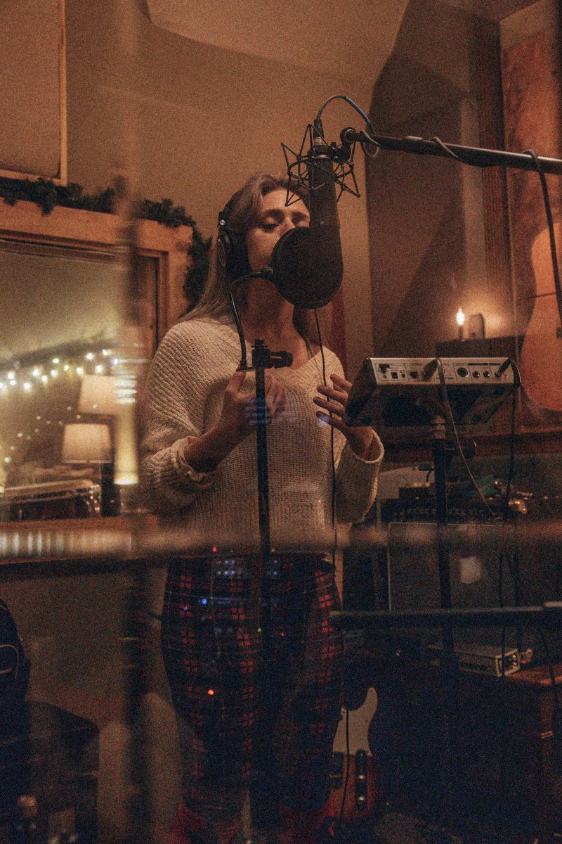 TripleRailTurn's tweet image. Coming soon 🎥🎅🏼🎄🎸🎙️🤶🏼