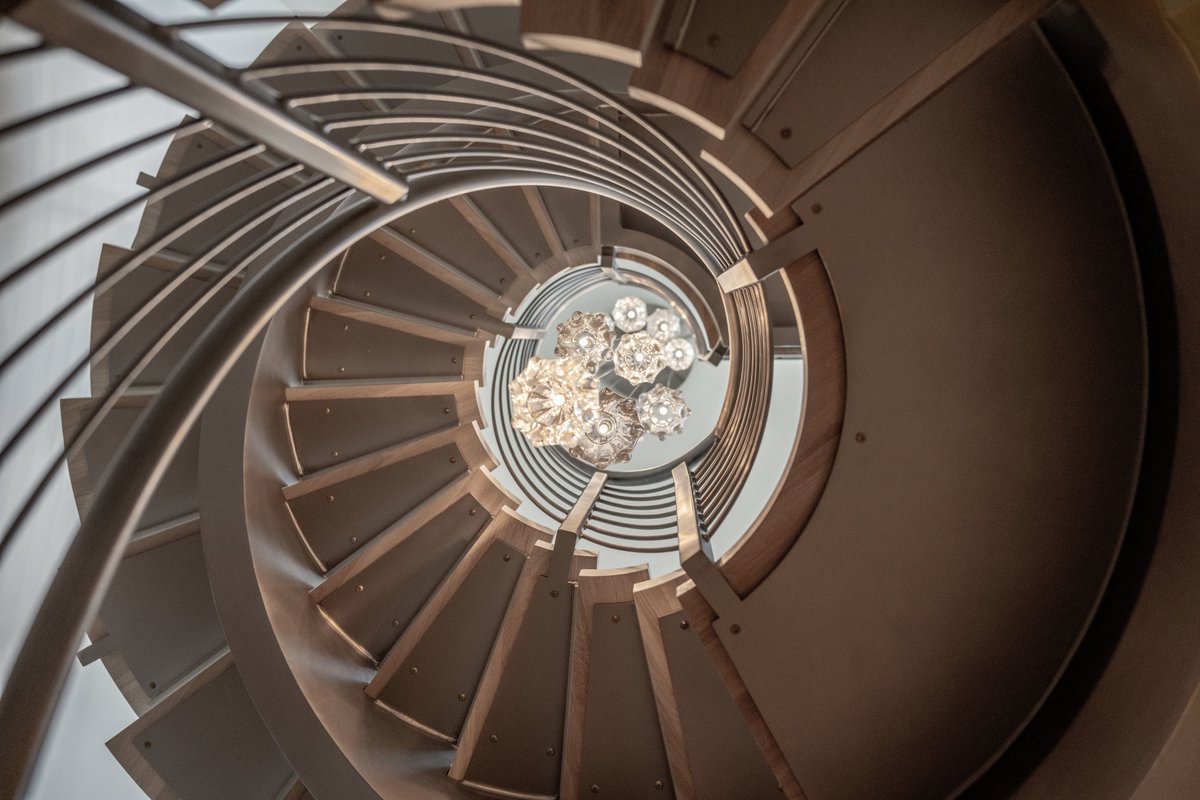 ArrowBArch's tweet photo. Arrow B had another opportunity to work with Citrus + Steel Interiors and served as architect of record for this exquisite penthouse in McGregor Square in LoDo. We are particularly proud of the dramatic spiral stair from the penthouse to the roof deck. https://t.co/JBdiun5Cf6