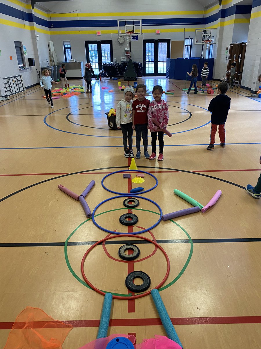 kschlacks112's tweet photo. Who knew you could build a snowman with PE equipment? Kindergartners of course! #raviniarocks #112Leads https://t.co/09UQea1j3a