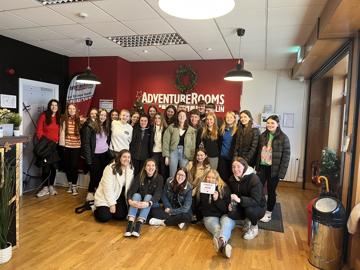 Largy College Official tweet media