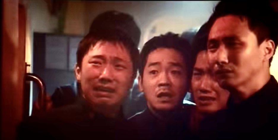 สรว่า tweet media