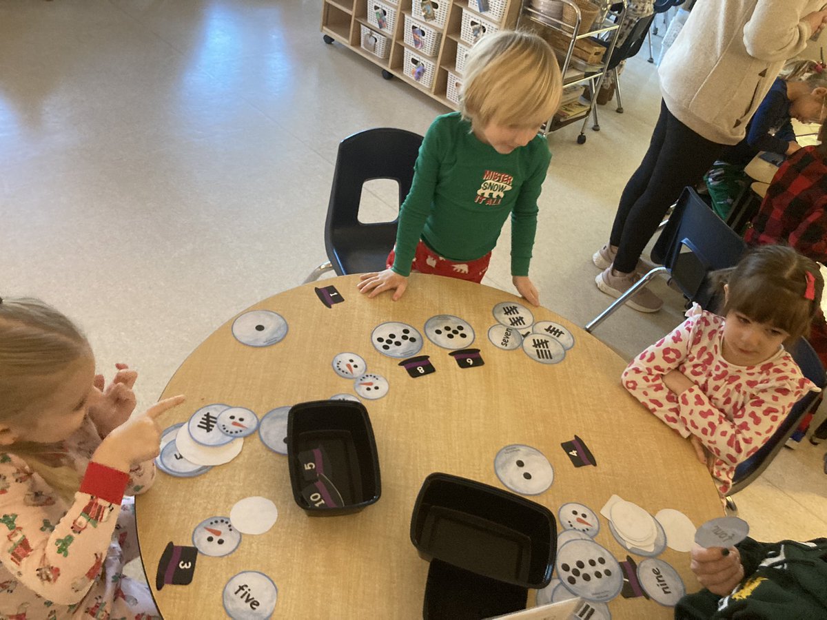 Mrs. Cowell tweet media