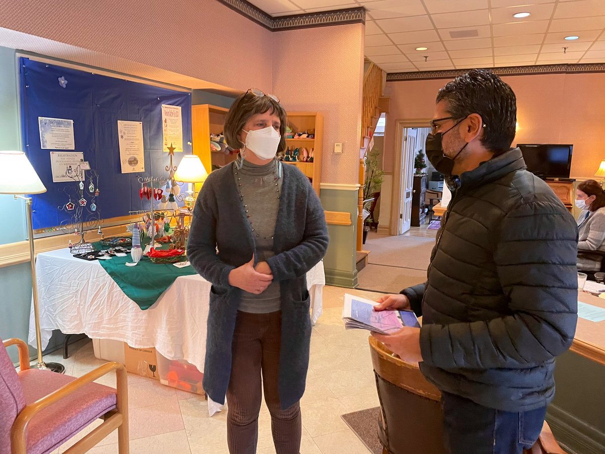 YasirNaqviCDN's tweet photo. And thank you to Pat and the entire team at Abbotsford Seniors Centre and @GlebeCentre for your continuous support for seniors in our community. You make all the difference! https://t.co/PsaFlL02MS
