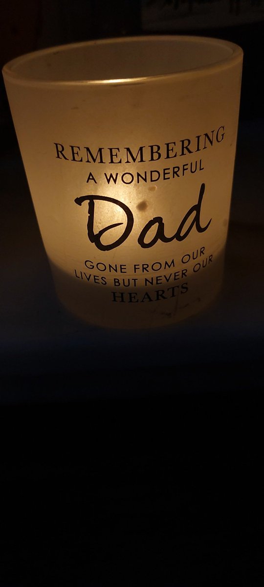 markstanley62's tweet photo. Remembering my Dad today 45years #MISSYA #LOVEYA #RIPERNIE https://t.co/Ga0b3MJD3p